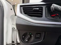 2021 Volkswagen Polo Plus 1.5L AT Panoramic, белый — фото 9