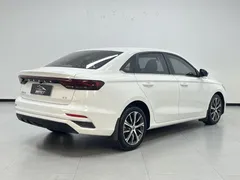 2022 Geely Emgrand 4th Gen 1.5L CVT Premium, белый — фото 6