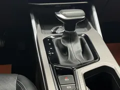 2022 Geely Emgrand 4th Gen 1.5L CVT Premium, белый — фото 15