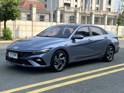 2023 Hyundai Elantra 1.5L CVT GLX Elite