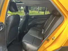 2021 Kia Yipao 1.4L CVT Sunroof, жёлтый — фото 11