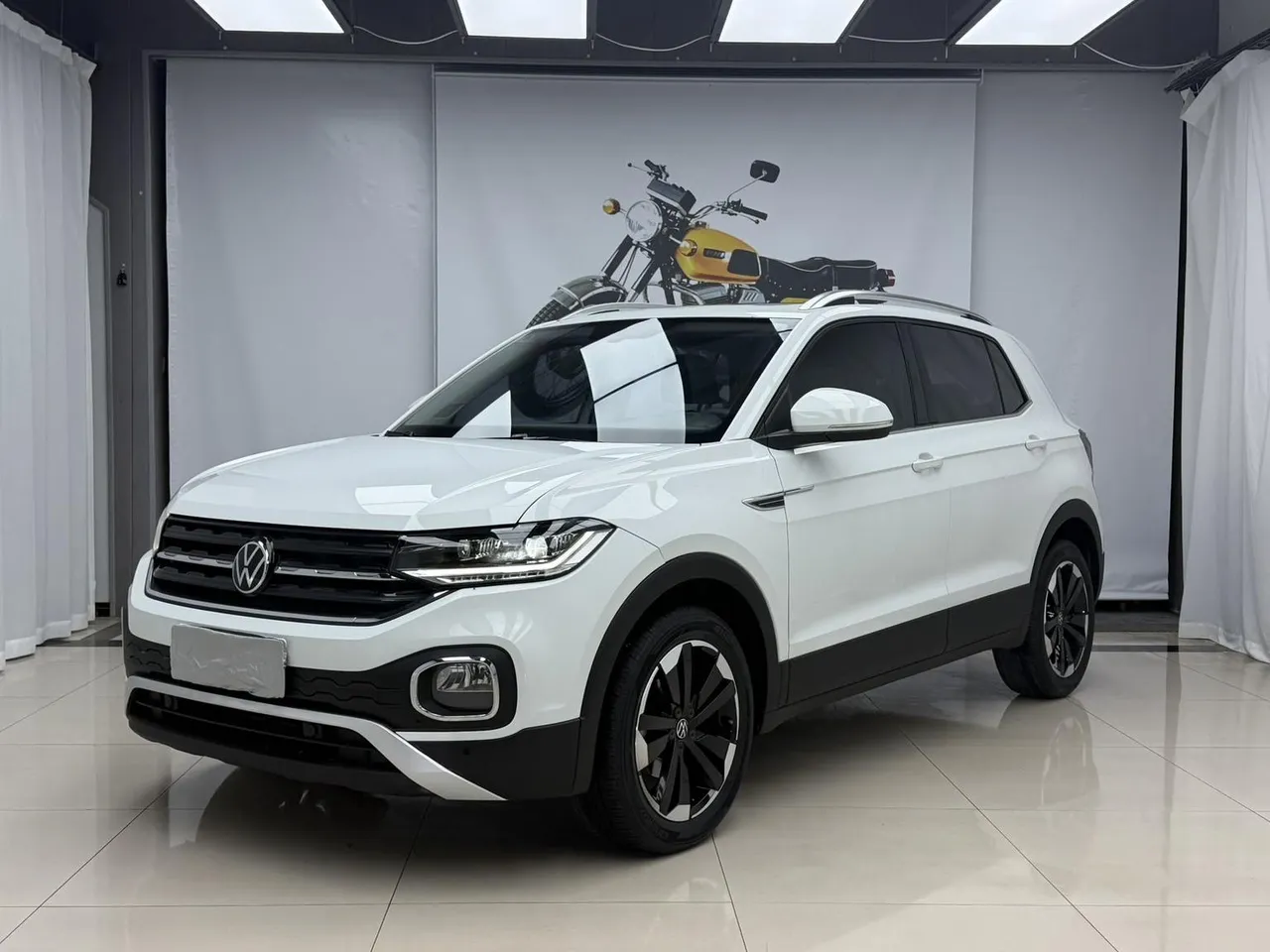 2021 Volkswagen Tacqua 1.5L AT