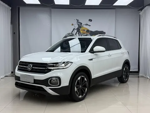 2021 Volkswagen Tacqua 1.5L AT