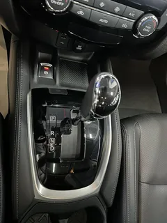 2022 Nissan X-Trail 2.0L 2WD Premium, белый — фото 13