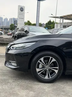 2022 Nissan Sylphy 1.6L XL CVT Enjoy, чёрный — фото 5