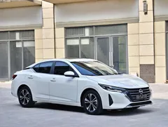 2023 Nissan Sylphy 1.6L CVT Enjoy, белый — фото 3