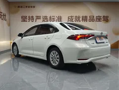 2021 Toyota Corolla 1.5L CVT Elite, белый — фото 4