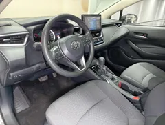 2021 Toyota Corolla 1.5L CVT Elite, белый — фото 7