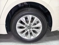 2021 Toyota Corolla 1.5L CVT Elite, белый — фото 16