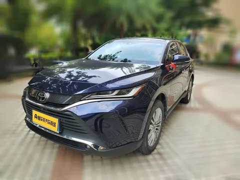 2022 Toyota Harrier 2.0L CVT 2WD Premium