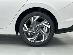 2023 Hyundai Elantra 1.5L CVT GLX Elite, белый — фото 16