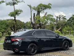 2022 Toyota Camry 2.5S Knight, чёрный — фото 6