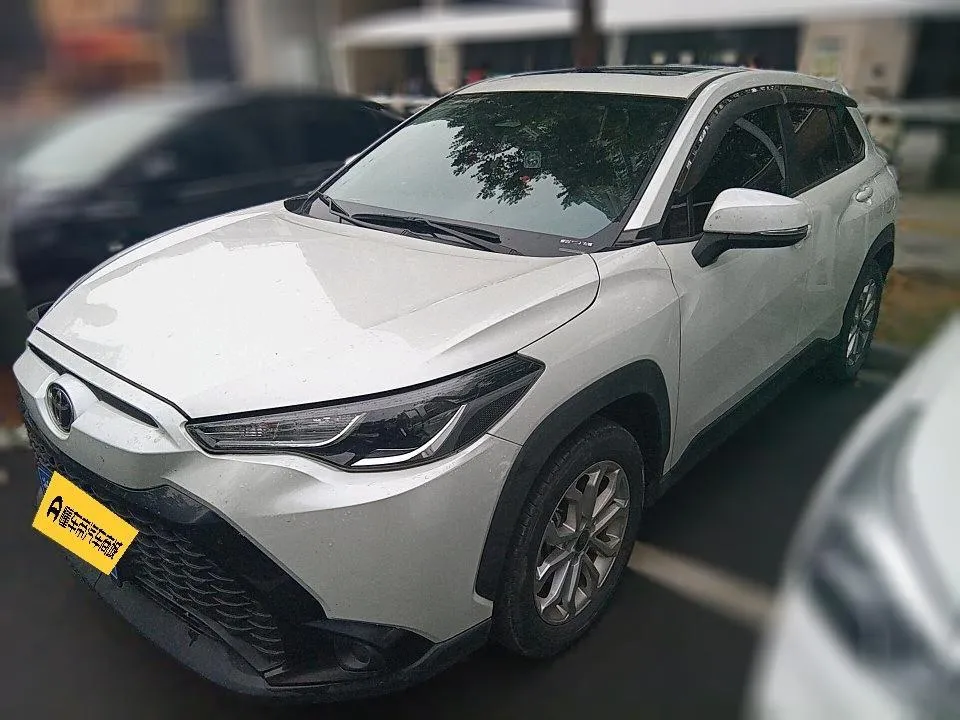 2023 Toyota Frontlander 2.0L CVT Leading