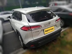 2023 Toyota Frontlander 2.0L CVT Leading, белый — фото 4