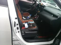 2023 Toyota Frontlander 2.0L CVT Leading, белый — фото 11