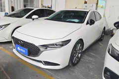 2023 Mazda Mazda3 2.0L AT, белый — фото 1