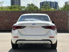 2022 Nissan Sylphy 1.6L XL CVT Enjoy, белый — фото 12