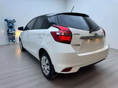2022 Toyota Yaris L Zhixuan 1.5L CVT Luxury Plus, белый — фото 6