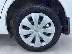 2022 Toyota Yaris L Zhixuan 1.5L CVT Luxury Plus, белый — фото 16