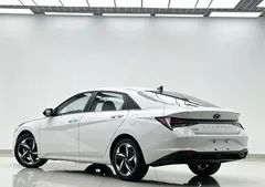 2022 Hyundai Elantra 1.5L CVT GLX Elite, белый — фото 5