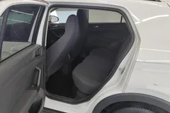 2023 Volkswagen Tacqua 1.5L AT Fashion, белый — фото 13