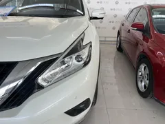 2021 Nissan Murano 2.5L XL Plus 2WD, белый — фото 5