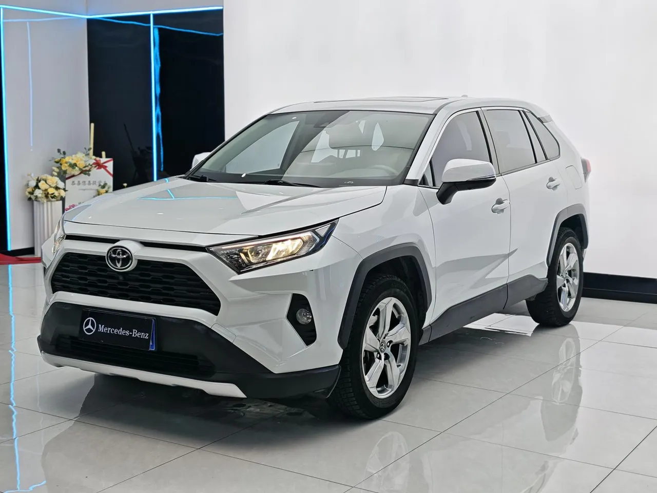 2021 Toyota RAV4 2.0L CVT 4WD Fashion Plus