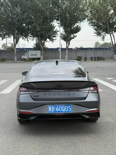 2022 Hyundai Elantra 1.5L CVT 20th SE 20th Anniversary — фото 5