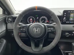 2023 Honda Vezel 1.5L CVT Tech, белый — фото 8