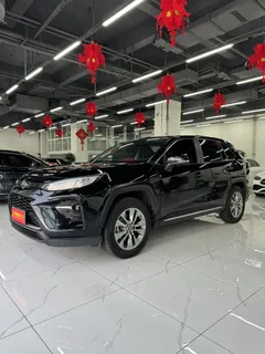 2022 Toyota Wildlander 2.0L 4WD Luxury Plus, чёрный — фото 1