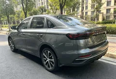 2022 Geely Emgrand 4th Gen 1.5L CVT Flagship, чёрный — фото 7