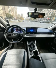 2022 Geely Emgrand 4th Gen 1.5L CVT Flagship, чёрный — фото 9