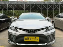 2023 Toyota Camry 2.0G Luxury — фото 1