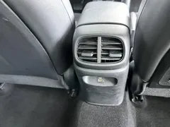 2023 Hyundai Elantra 1.5L CVT LUX Premium, синий — фото 17