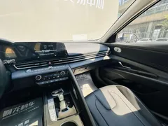 2023 Hyundai Elantra 1.5L CVT LUX Premium, белый — фото 14