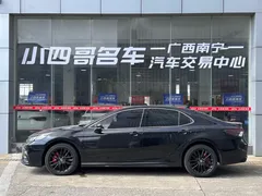 2022 Toyota Camry 2.0S Knight, чёрный — фото 2
