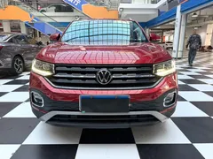 2021 Volkswagen Tacqua 1.5L AT, красный — фото 2