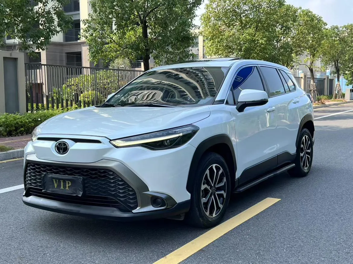 2022 Toyota Frontlander 2.0L CVT Luxury