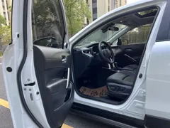 2022 Toyota Frontlander 2.0L CVT Luxury, белый — фото 4