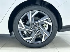 2023 Hyundai Elantra 1.5L CVT GLX Elite, белый — фото 16