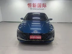 2022 Hyundai Elantra 1.5L CVT LUX Premium, синий — фото 2