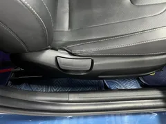 2022 Hyundai Elantra 1.5L CVT LUX Premium, синий — фото 24