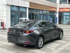 2022 Mazda Mazda3 2.0L AT — фото 7