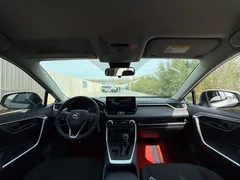 2023 Toyota RAV4 2.0L CVT 2WD, белый — фото 6