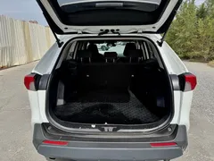 2023 Toyota RAV4 2.0L CVT 2WD, белый — фото 14
