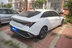 2023 Hyundai Elantra 1.5L CVT GLX Elite, белый — фото 8