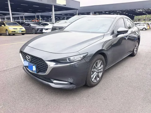 2023 Mazda Mazda3 2.0L AT