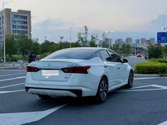2021 Nissan Teana 2.0L XL Comfort, белый — фото 7