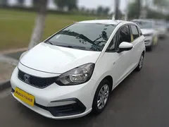 2021 Honda Fit 1.5L CVT, белый — фото 1