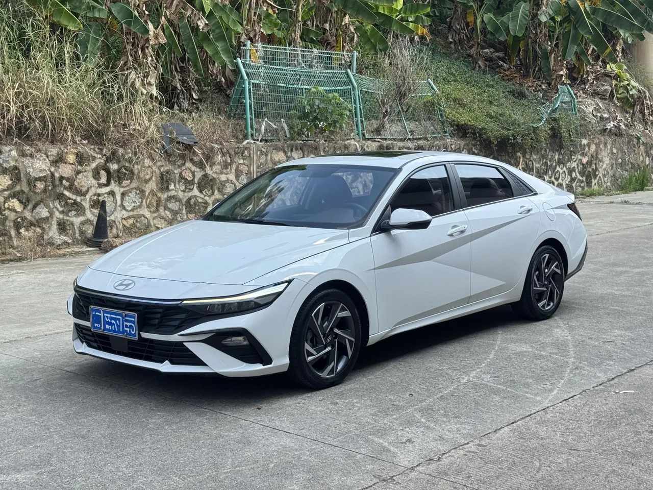 2023 Hyundai Elantra 1.5L CVT GLX Elite
